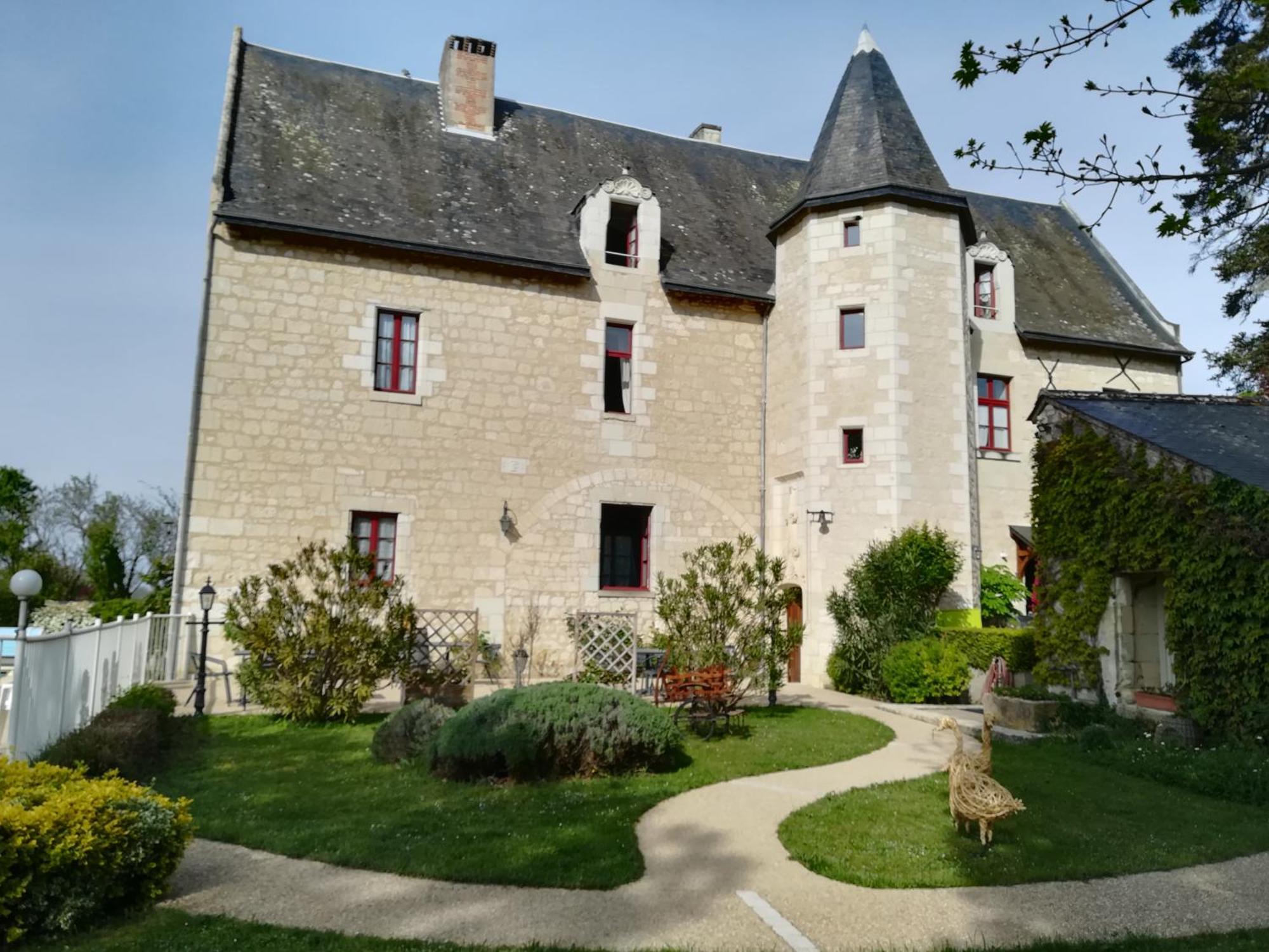 Manoir De L'Abbaye Bed and Breakfast Seuilly Εξωτερικό φωτογραφία