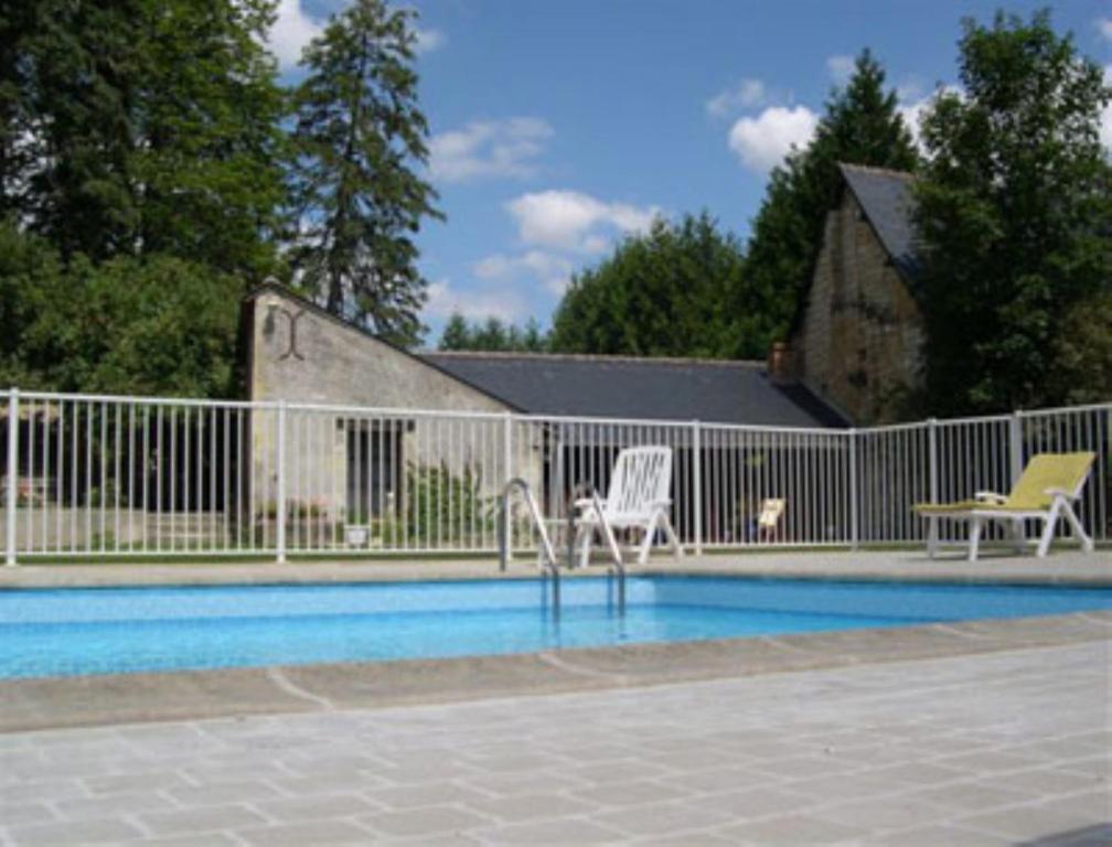 Manoir De L'Abbaye Bed and Breakfast Seuilly Δωμάτιο φωτογραφία