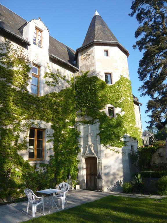 Manoir De L'Abbaye Bed and Breakfast Seuilly Δωμάτιο φωτογραφία