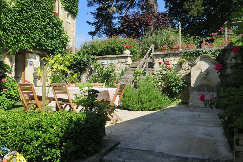 Manoir De L'Abbaye Bed and Breakfast Seuilly Εξωτερικό φωτογραφία